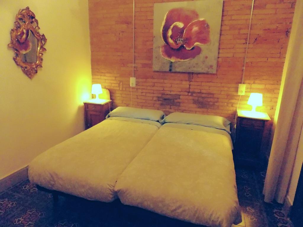 Hostal Cal Pla Sant Llorenc Savall Zimmer foto
