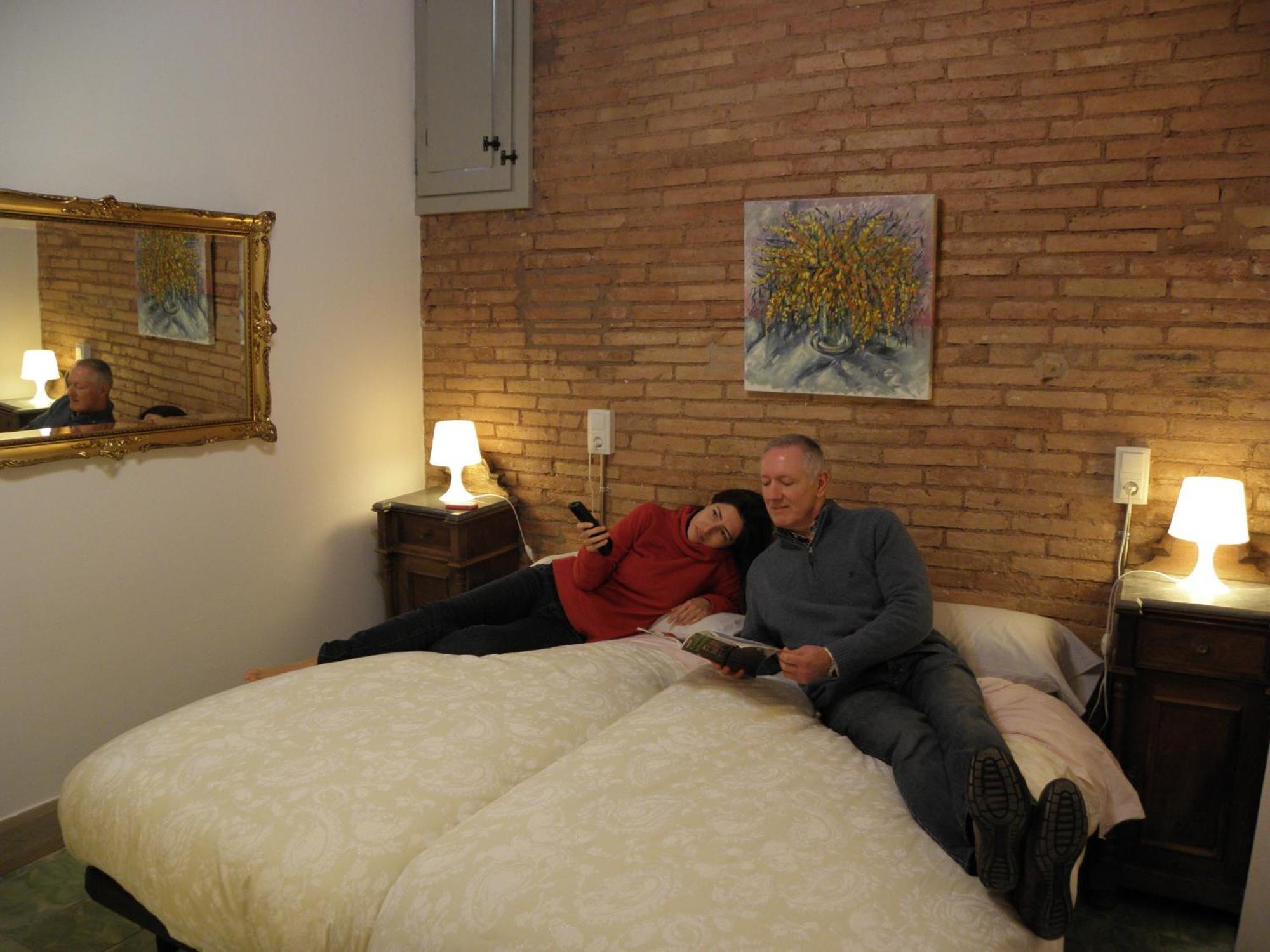 Hostal Cal Pla Sant Llorenc Savall Exterior foto